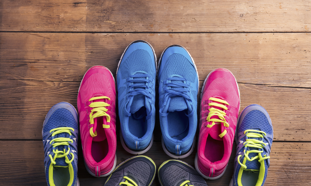 Best Running Shoes for Flat Feet: Top 5 Editors Picks - Best Home Gym ...