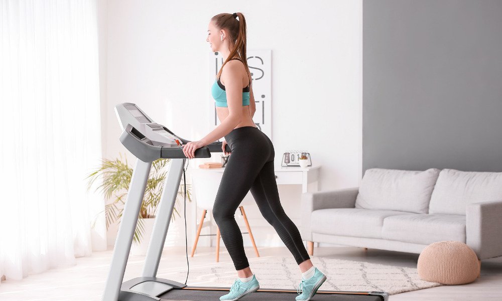 how much electricity does a treadmill use